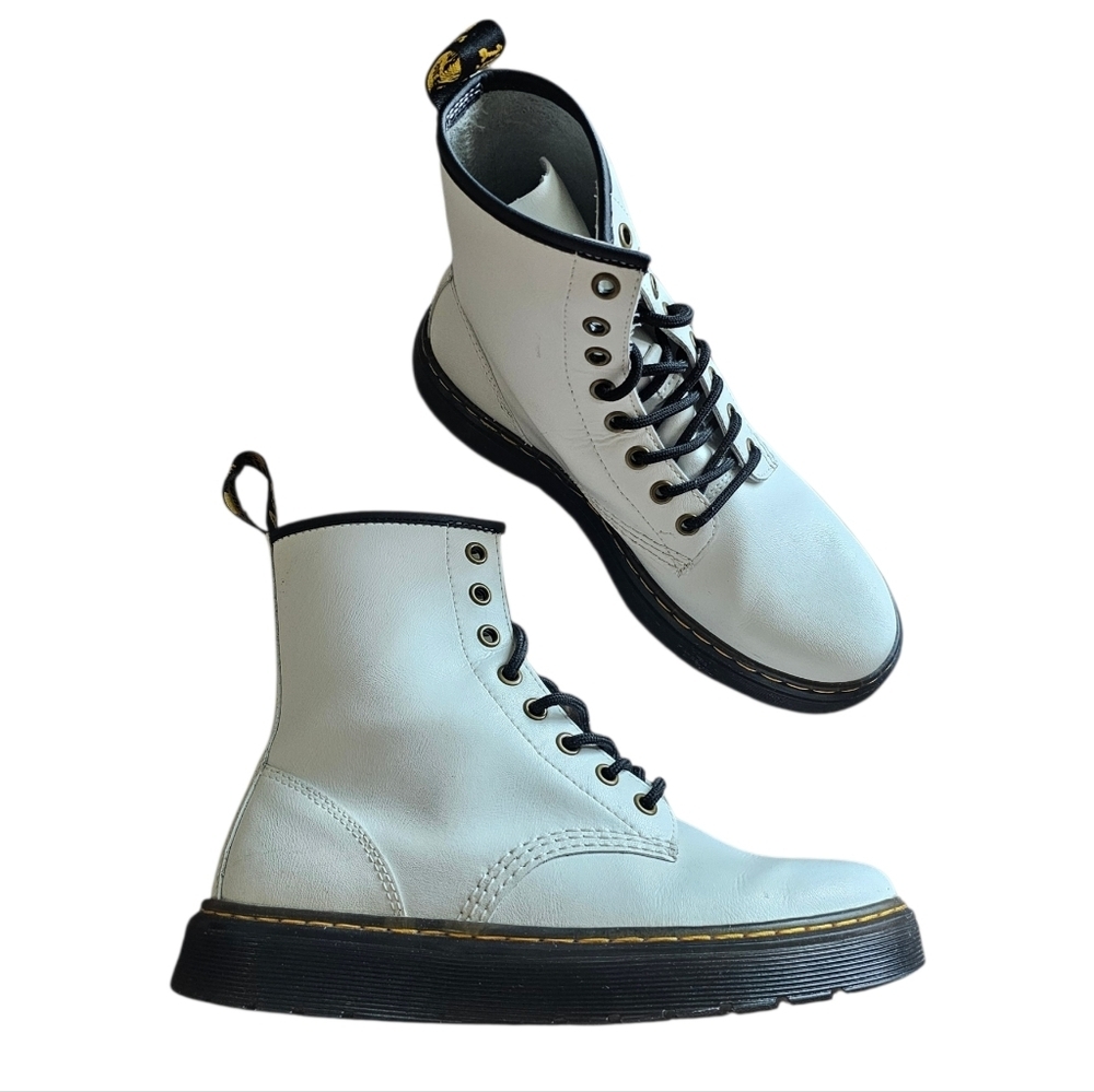Dr. Martens Zavala White Leather 8 Eyelet Lace Up Combat Boots Womens Size 7